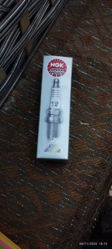 NGK CR8EIA-9 & CR9EIA-9 Laser Iridium Spark Plugs photo review