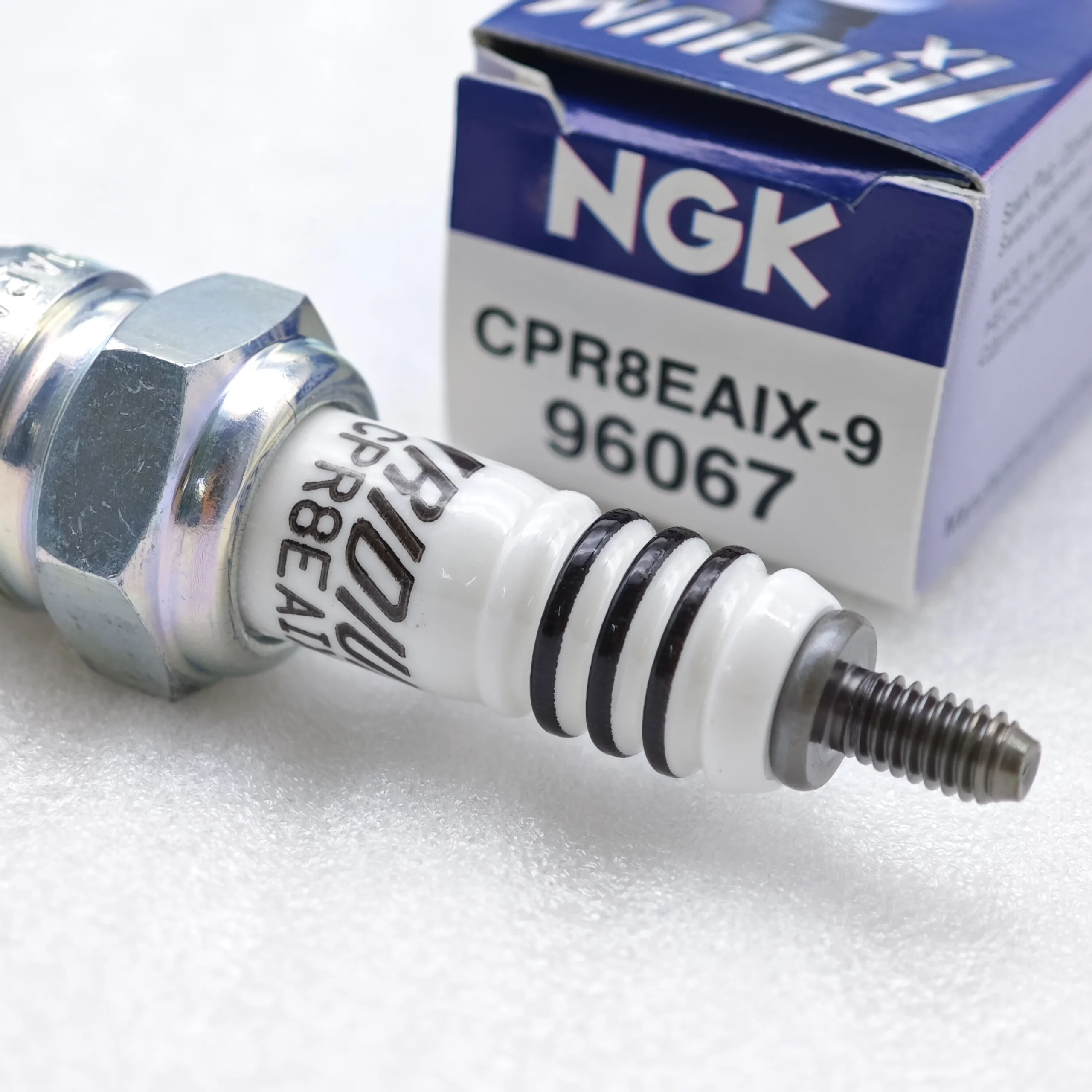 Original CPR8EAIX-9 Iridium SPark Plug for Honda CG 150