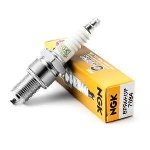 NGK BPR6EGP 7084 Platinum Spark Plug